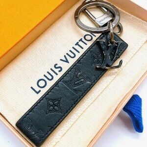Louis Vuitton Shadow Porte Cles #224026L21B